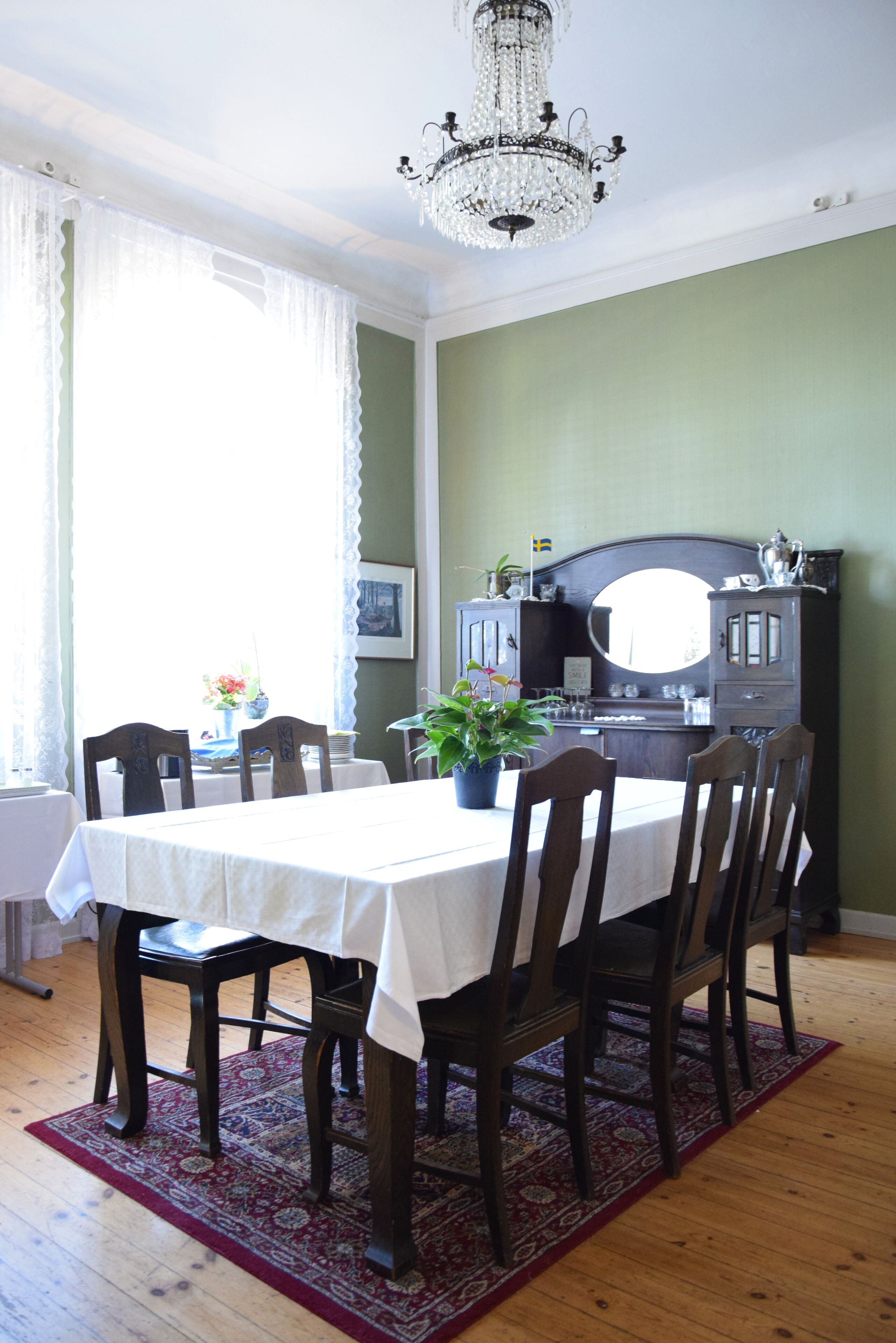 包每日自助早餐