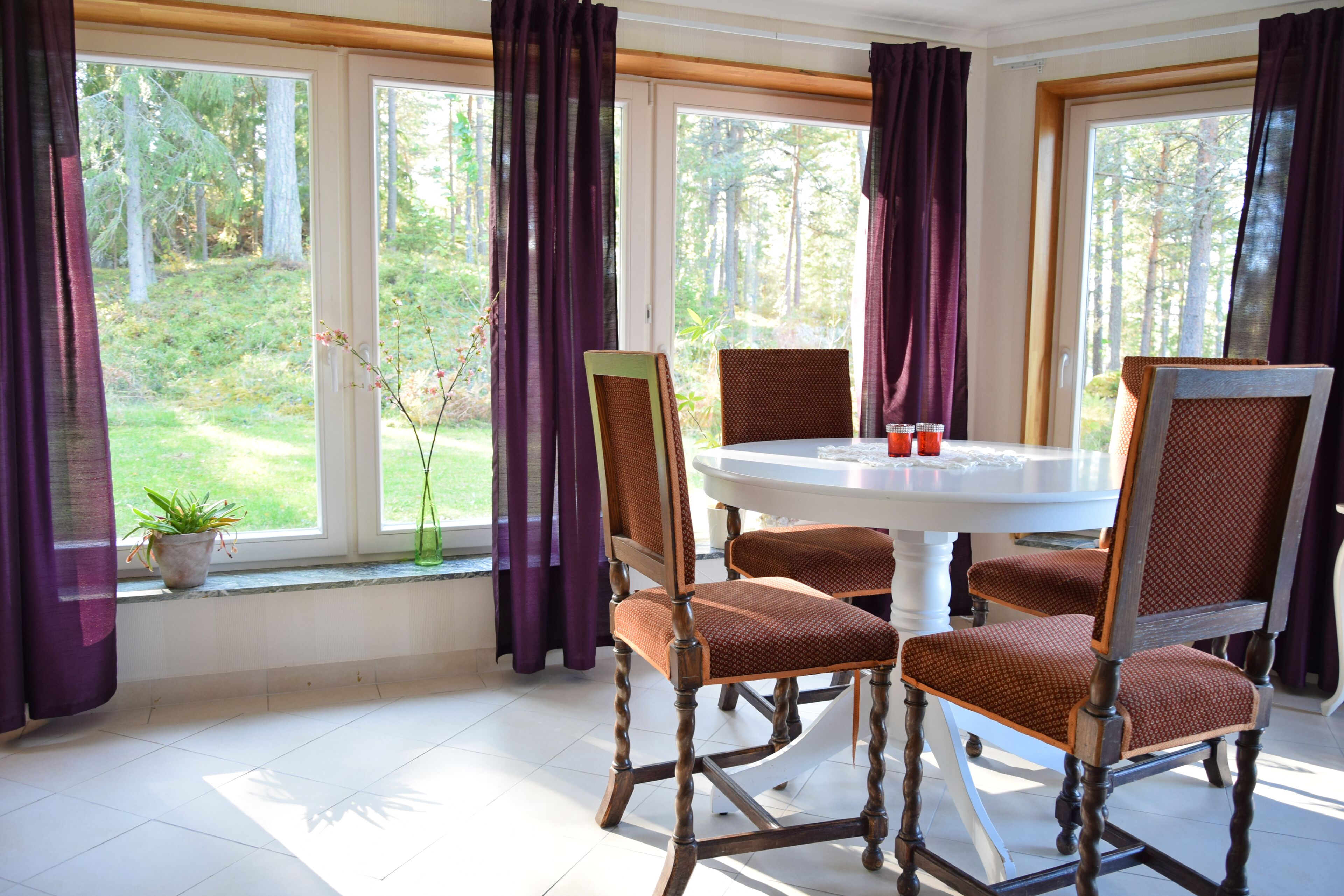 Leilighet, utsikt mot innsjø | Individuelt dekorert, individuelt innredet og skrivebord