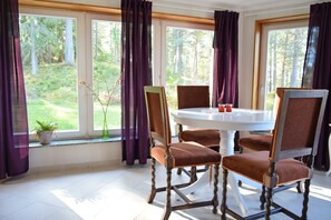 Apartment, Lake View | Individually decorated, individually furnished, desk, blackout drapes - Vätternterrassen (Hammar)