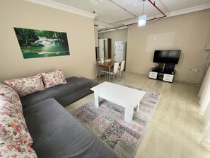 Family Apartment, 2 Bedrooms, Kitchen | Living area