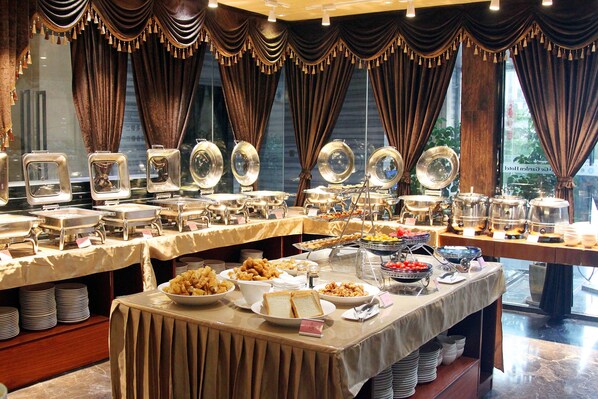 Tägliches Frühstücksbuffet (28 CNY pro Person)