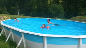 Outdoor pool - FERIENHAUS-TOELDERERHOF (Strassen)