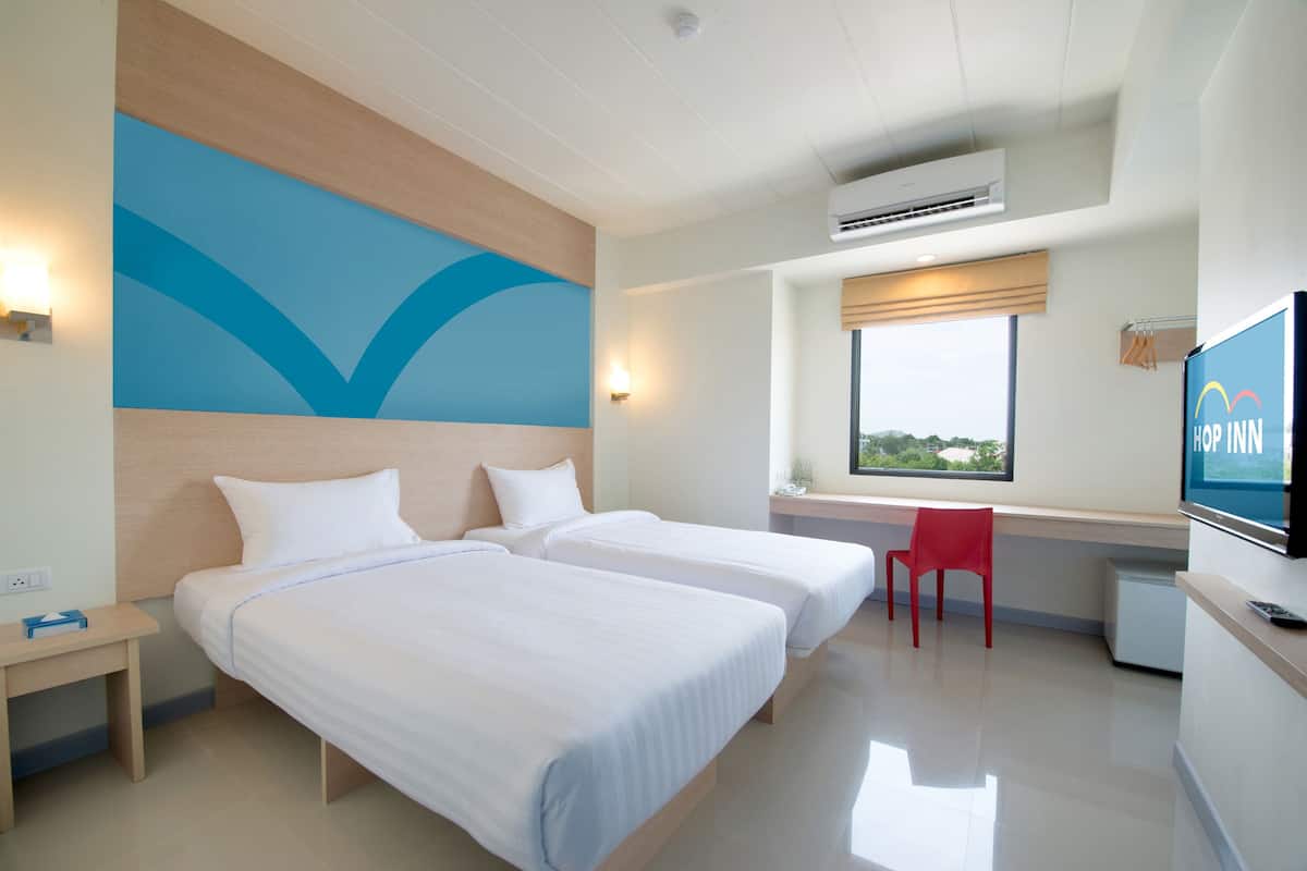Kamar Twin Standar | Meja kerja dan Wi-Fi gratis
