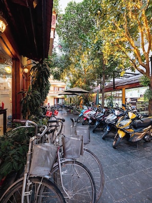Front of property - Lys Homestay (Hoa Lu)