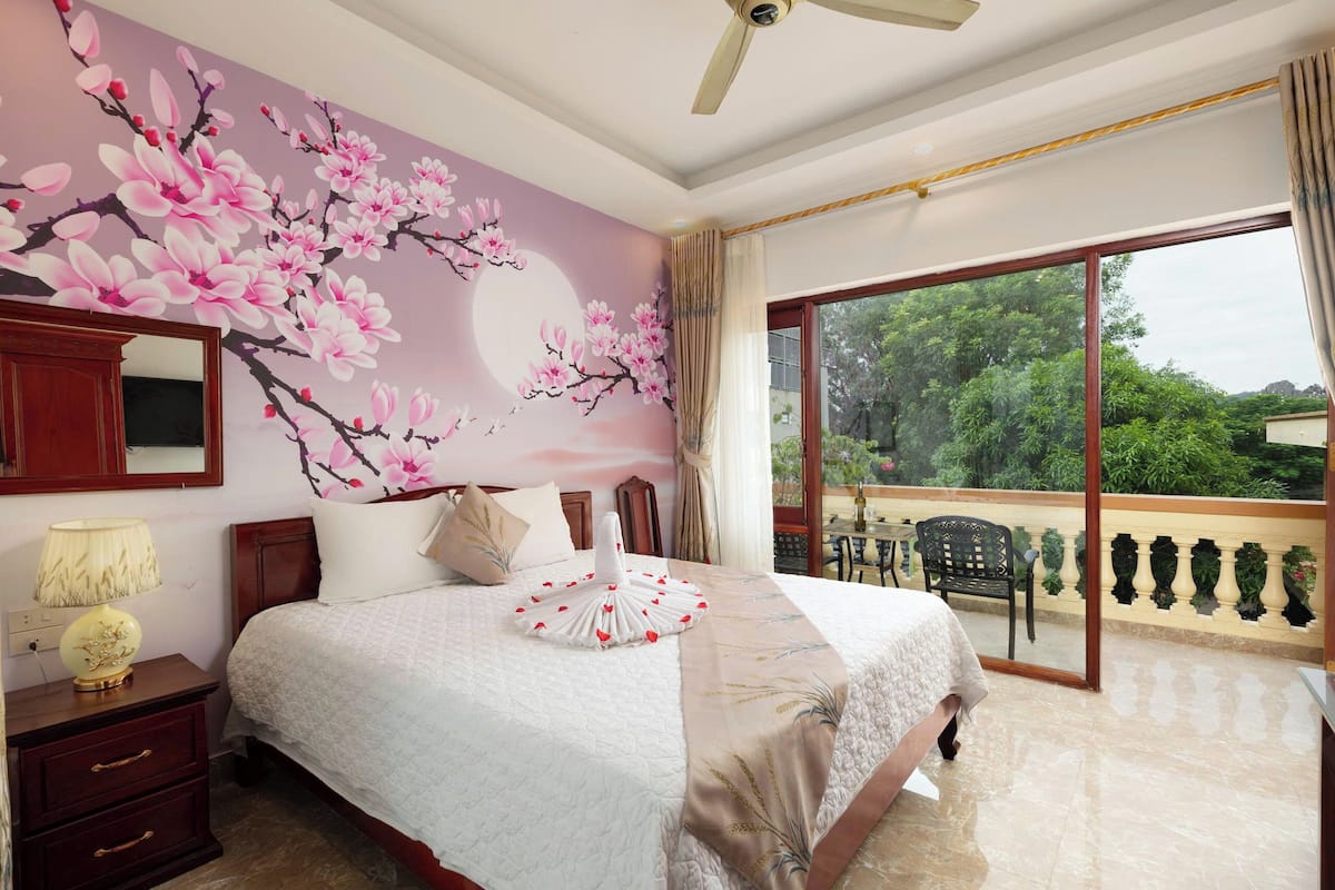 Deluxe Double Room, Garden View (Panoramic View) | Egyptian cotton sheets, premium bedding, memory-foam beds, minibar