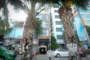 Front of property - Rainbow Hotel Da Nang (Da Nang)