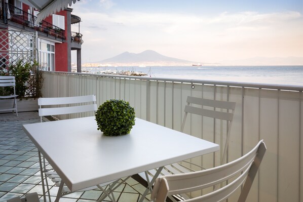Terrace/patio - LHP Suite Posillipo (Naples)