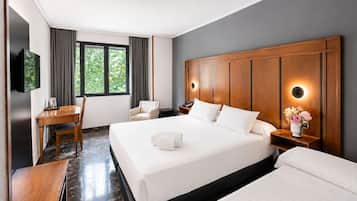 Standardzimmer (king-size bed + extra bed)