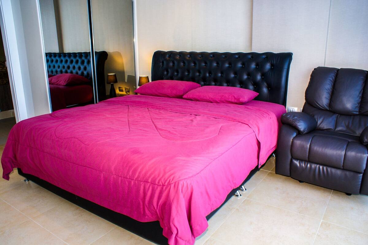 One Bedroom Aprartment with Sofa Bed  | In-room safe, free WiFi