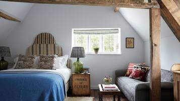 Superior Double Room | Minibar, soundproofing, free WiFi, individually decorated