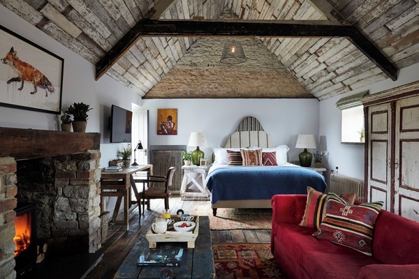 Junior Suite, Terrace | Bar mini, dihias secara berasingan