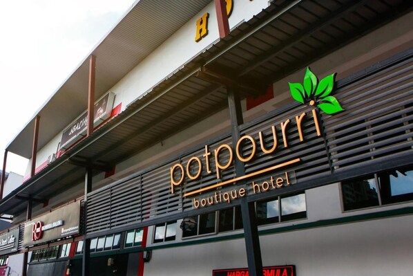Exterior - Potpourri Boutique Hotel (Johor Bahru)