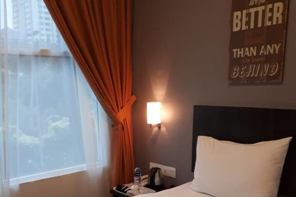 Superior Single Room