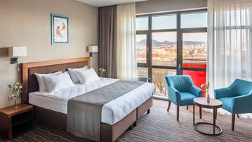 Deluxe Double or Twin Room, City View | Premium bedding, minibar, in-room safe, desk