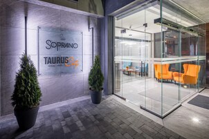 Entrada de la propiedad