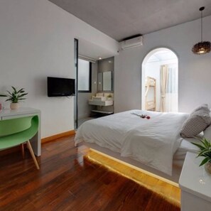 Quadruple Room(Chinese Citizen Only)