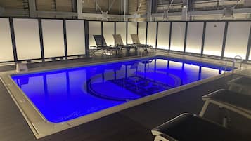 Seasonal outdoor pool, open 9:00 AM to 10:00 PM, sun loungers