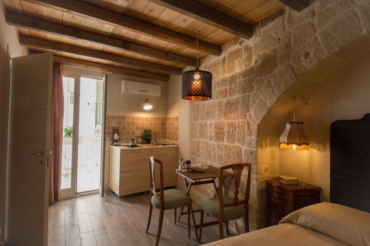 Appartement Romantique (Vico dell'Erba 8) | Vue de la chambre