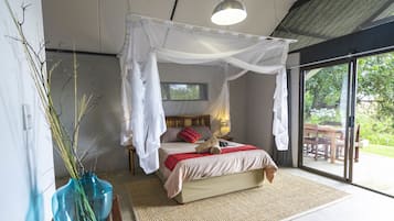 Chambre Familiale, 1 chambre (1) | Coffres-forts dans les chambres, bureau, draps fournis