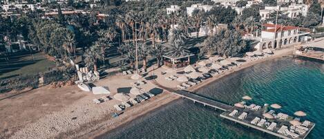 Private beach, sun-loungers, beach umbrellas