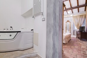Jetted bathtub - Colonna Suite - Spanish Steps Suite & Spa (Rome)
