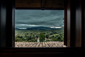 Apartament, 3 dormitoris, llar de foc, vistes a la vall | 3 dormitoris, roba de llit d'alta qualitat i habitacions insonoritzades 