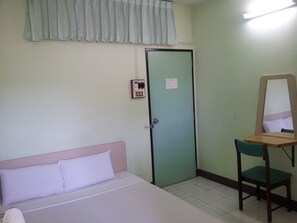 Standard Double Room - V.House Nakhon (Nakhon Si Thammarat)