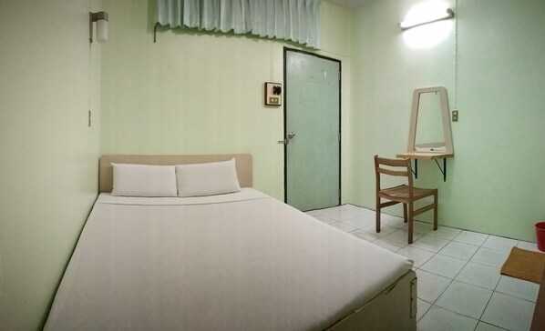 Standard Double Room - V.House Nakhon (Nakhon Si Thammarat)