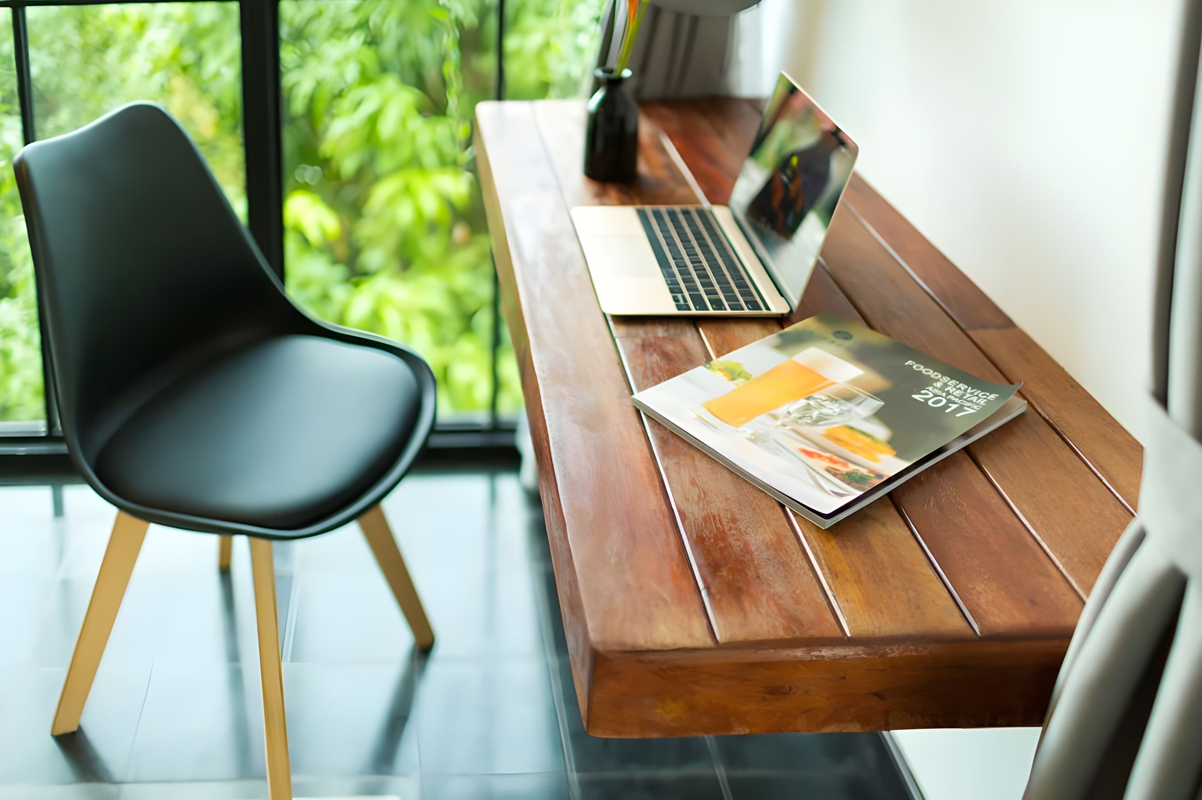 standard double room, 1 queen bed | 1 bedroom, premium bedding, minibar, in-room safe