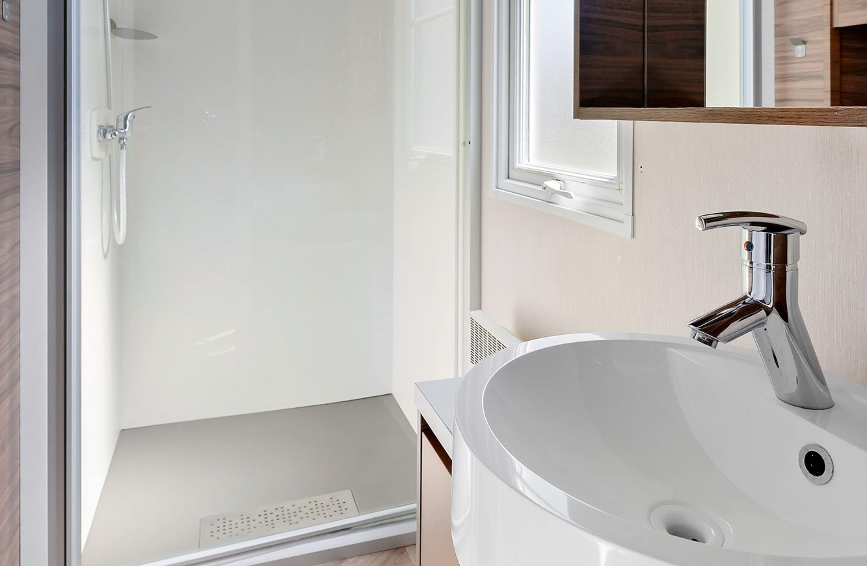 Premium, 3 Bedrooms | Bathroom