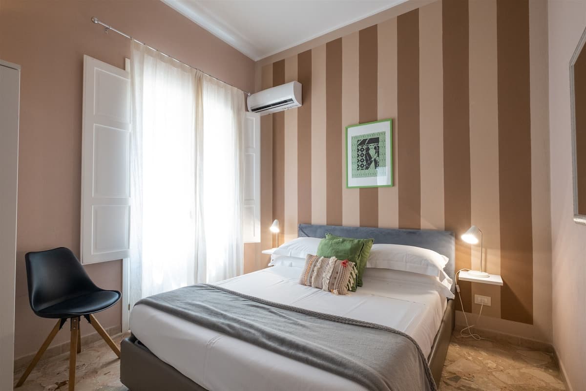 Standaard tweepersoonskamer, 1 slaapkamer | 1 slaapkamer, een minibar, een kluis op de kamer