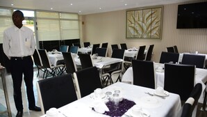 Unclassified image, 3 of 16, button - Hotel Paraiso (Nampula)