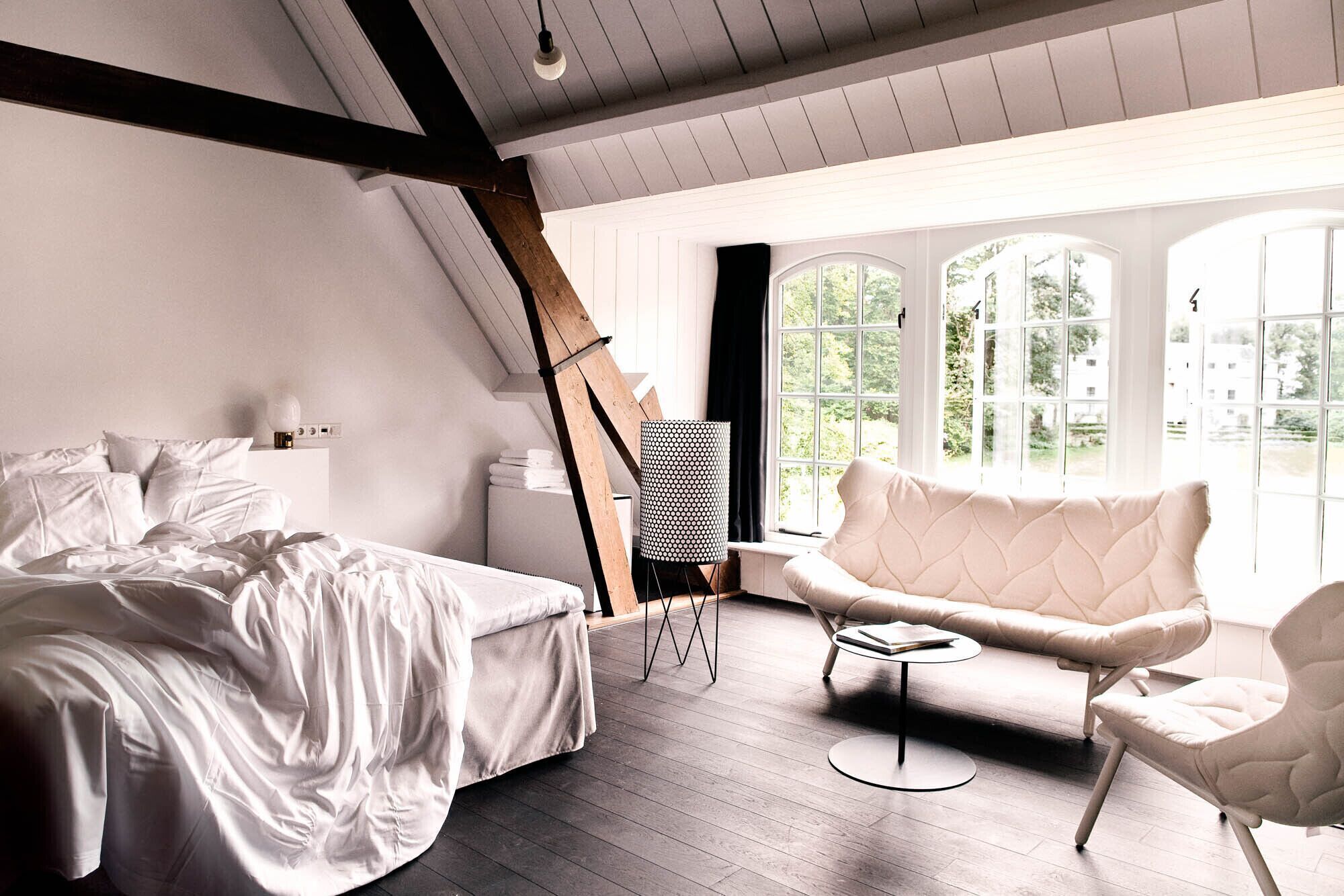Frette Italian sheets, premium bedding, down duvets, free minibar