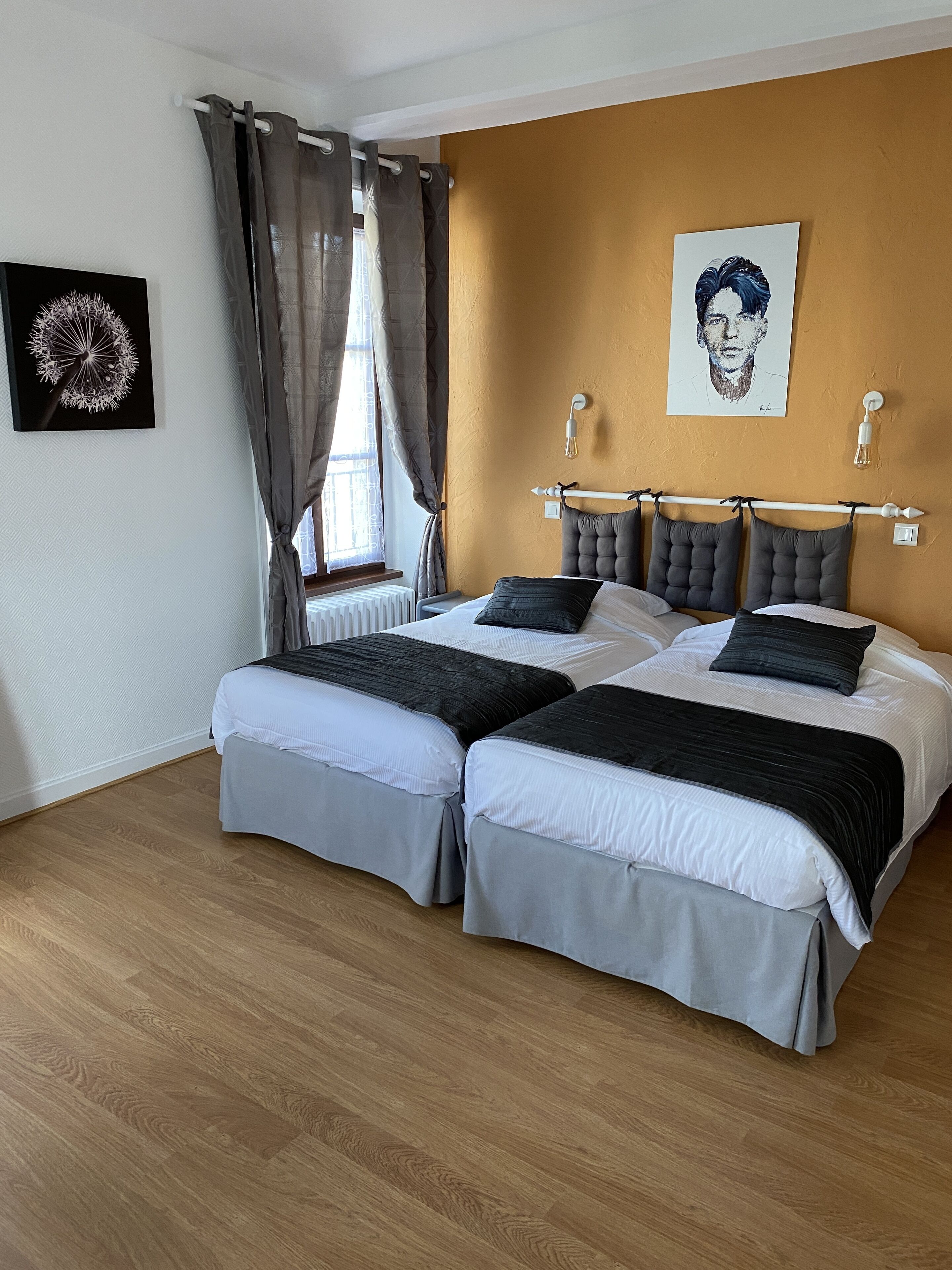 Literie de qualité supérieure, matelas Select Comfort, bureau