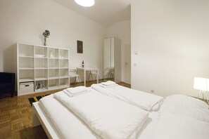 熨斗/熨衫板、免費嬰兒床、免費 Wi-Fi