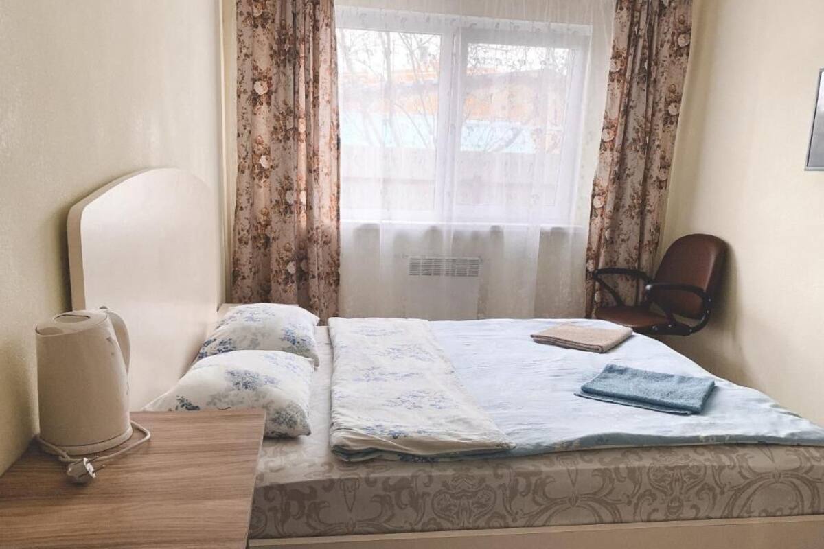 Standard Double Room | 1 bedroom, premium bedding, desk, laptop workspace