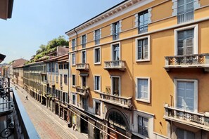 View from property - JOIVY Austere Elegance (Milan)
