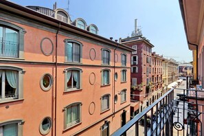 View from property - JOIVY Austere Elegance (Milan)