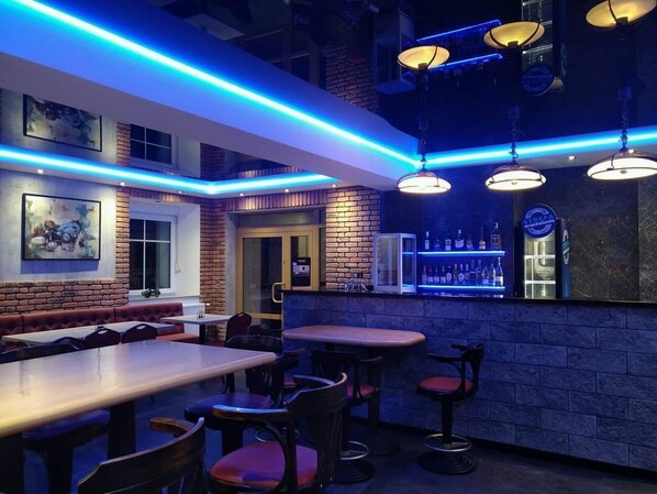 Bar (en la propiedad)