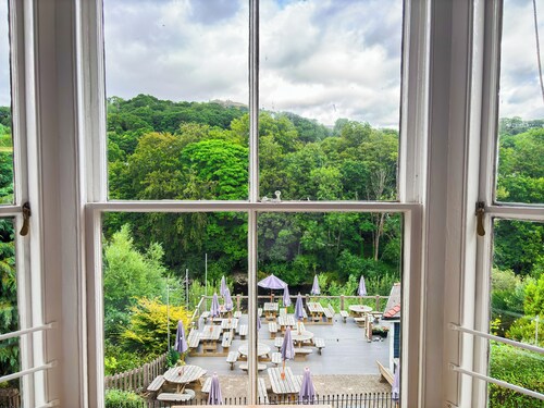 The Hand Hotel Llangollen by Compass Hospitality