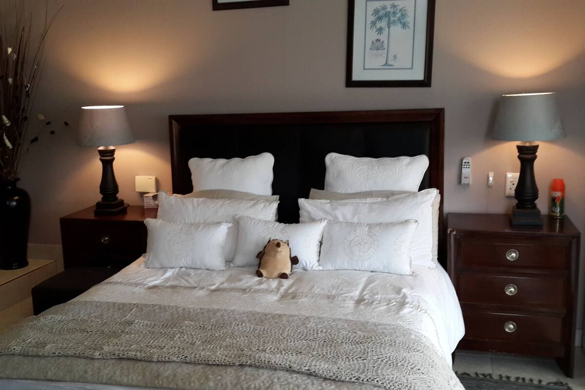 Desk, cots/infant beds, free WiFi