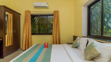 Standard Double or Twin Room, 1 Double Bed, Private Bathroom | Free WiFi