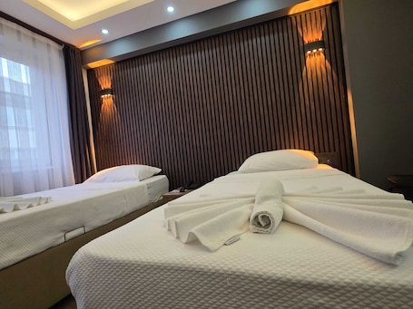 Standard Twin Room, 2 Single Beds. Gizem Pansiyon