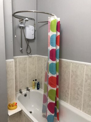 Apartment, 1 Bedroom | Bathroom - Rugby Road Apartment 2 (Belfast)