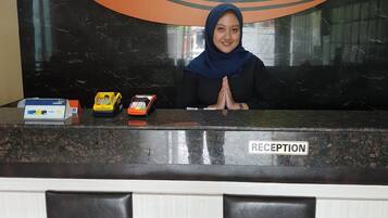 Check-in/check-out kiosk