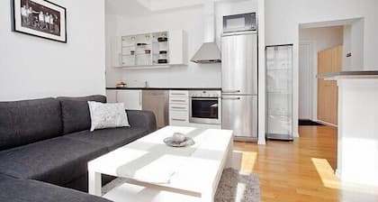 Modern Apartment In The City Center