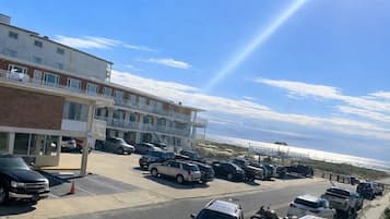 Standard Room, 2 Queen Beds, Non Smoking, Private Bathroom (2 Queen Beds Ocean View) | Terrace/patio