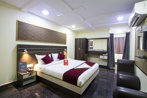 Free WiFi - OYO 7648 Sri Navya Grand (Hyderabad)
