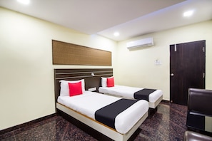 Deluxe Double or Twin Room, 1 King Bed | Free WiFi
