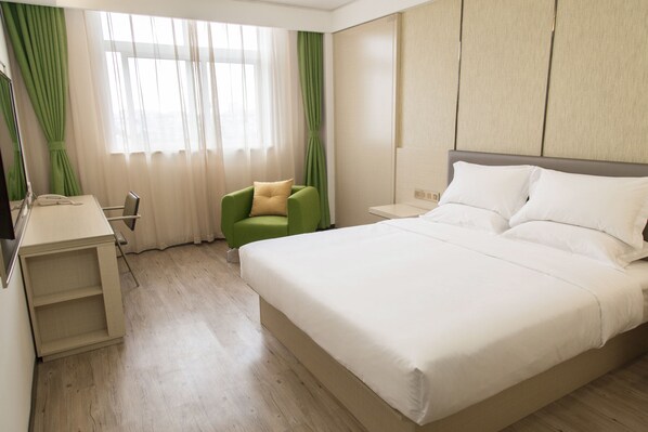 Superior Double Room | Blackout drapes, free WiFi, bed sheets